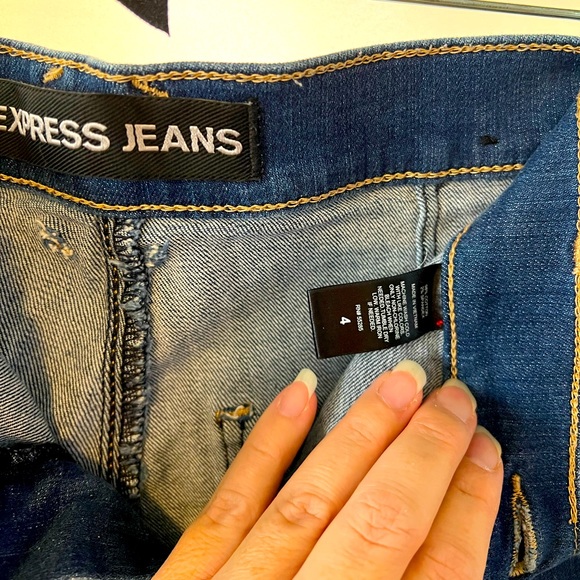 Jean shorts - Picture 2 of 3